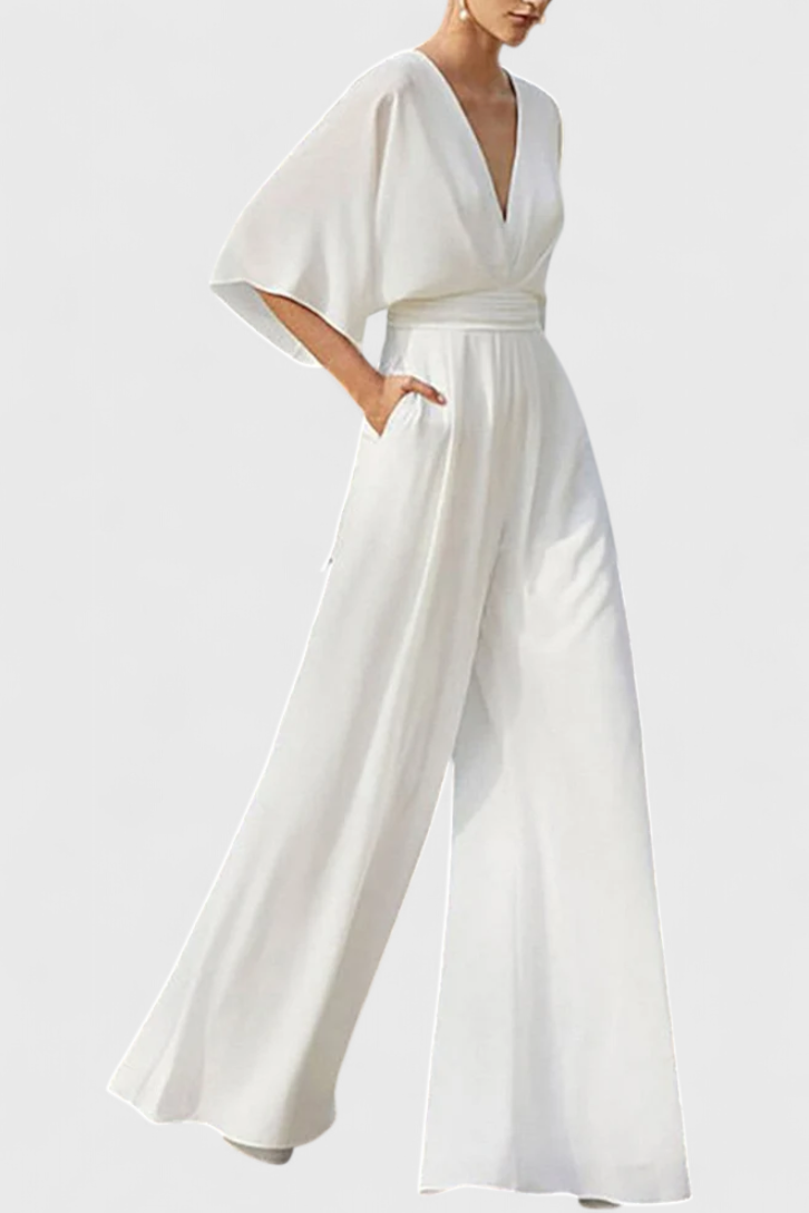 Isaura Mono Blanco Elegante de Pierna Ancha y Cuello en V
